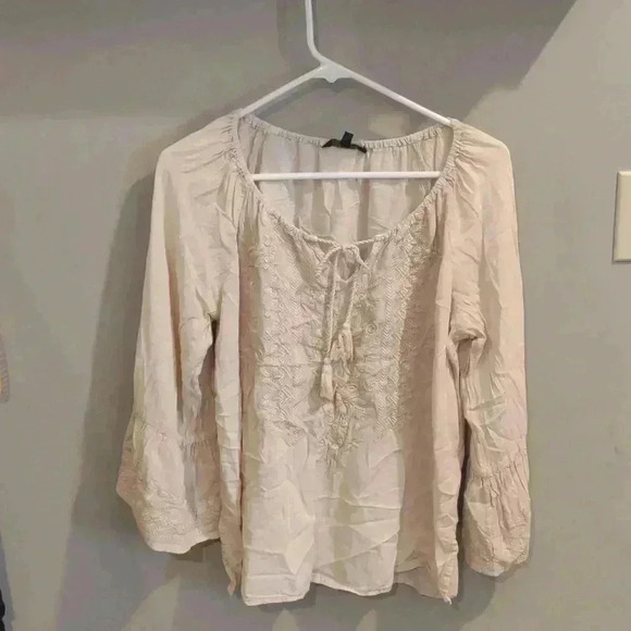 Spiaggia Dolce cream rayon 3/4 bell sleeves embroidered front and cuffs wmns med - Picture 1 of 5